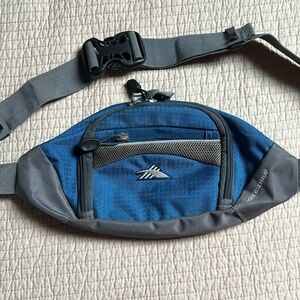High Sierra waist pack like new